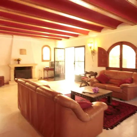 Villa La Cartuja *