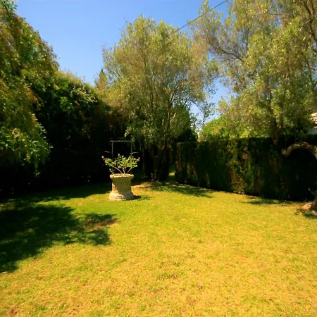 La Cartuja Villa *